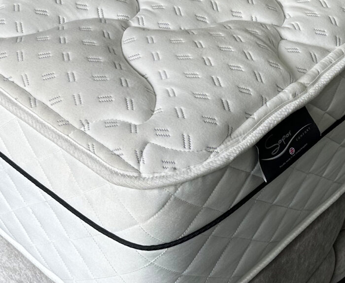 Executive Cloud 9 2000 pocket mattress